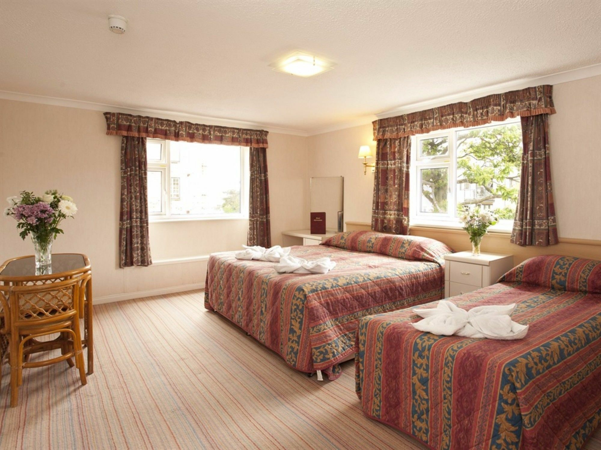 Denewood Hotel Bournemouth Luaran gambar